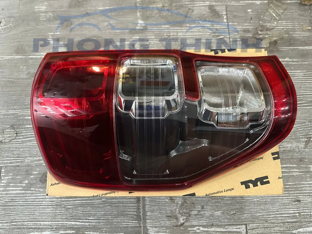 Hình ảnh sản phẩm Đèn hậu Ford Ranger Wildtrak  2013-2021 bên lái LH TYC 231195LUE6