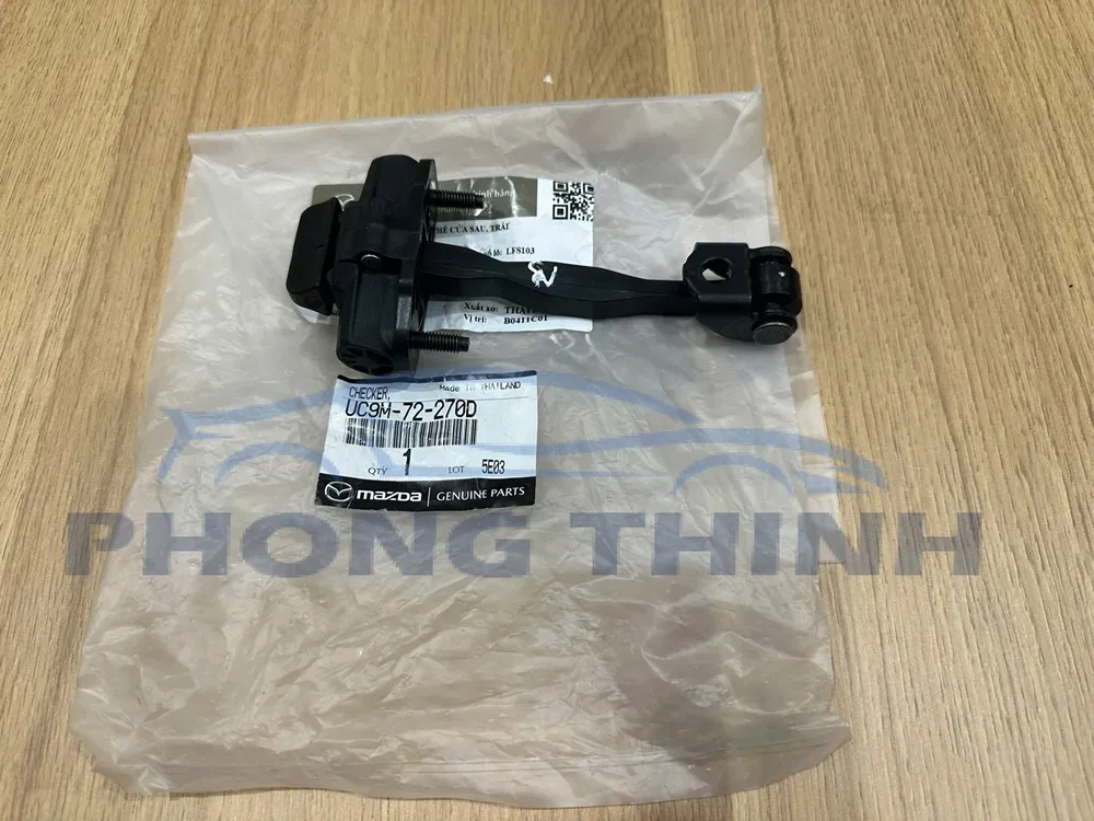 Hình ảnh sản phẩm Hạn chế cửa sau Ford Ranger Mazda BT50 2013-2021 chính hãng UC9M72270D