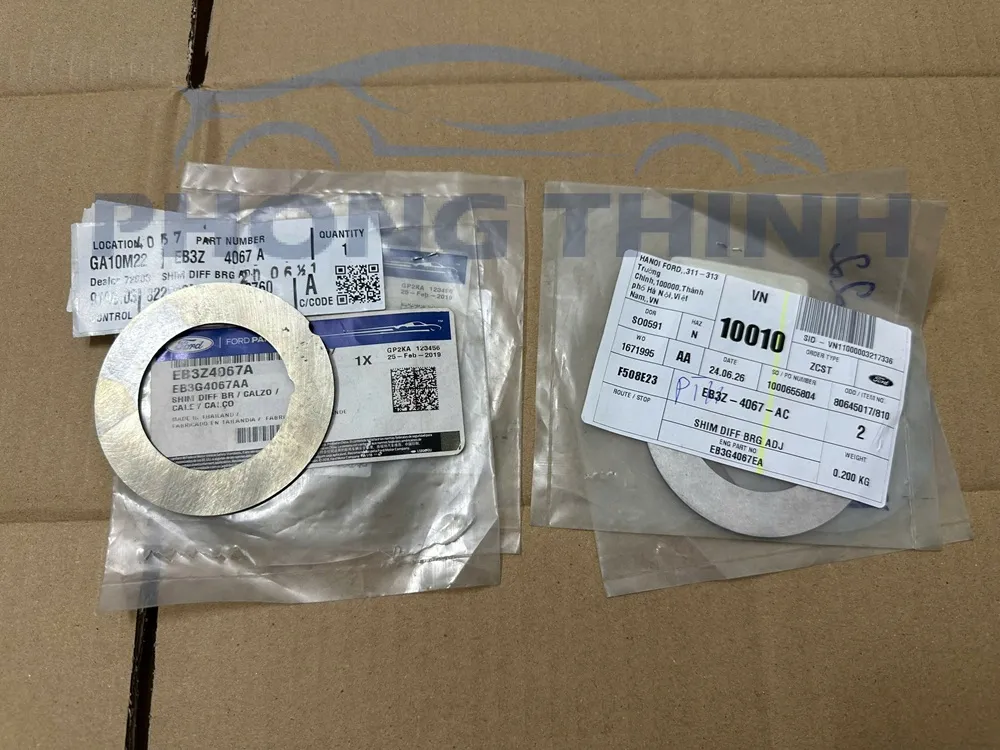 Hình ảnh sản phẩm Lá căn vòng bi vi sai cầu sau Ford Ranger Everest 2013- 2022 chính hãng EB3G4067AA