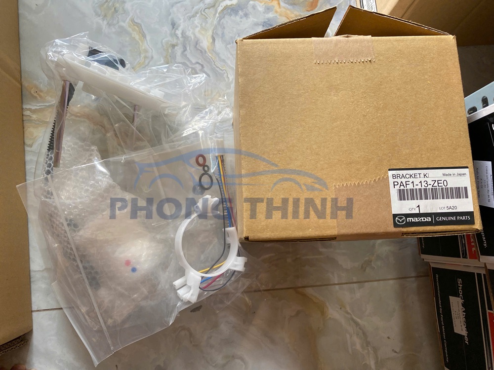 product_images/z7166935438494_ecc31e7a61873ceb0edbeeb331a57d1e.jpg