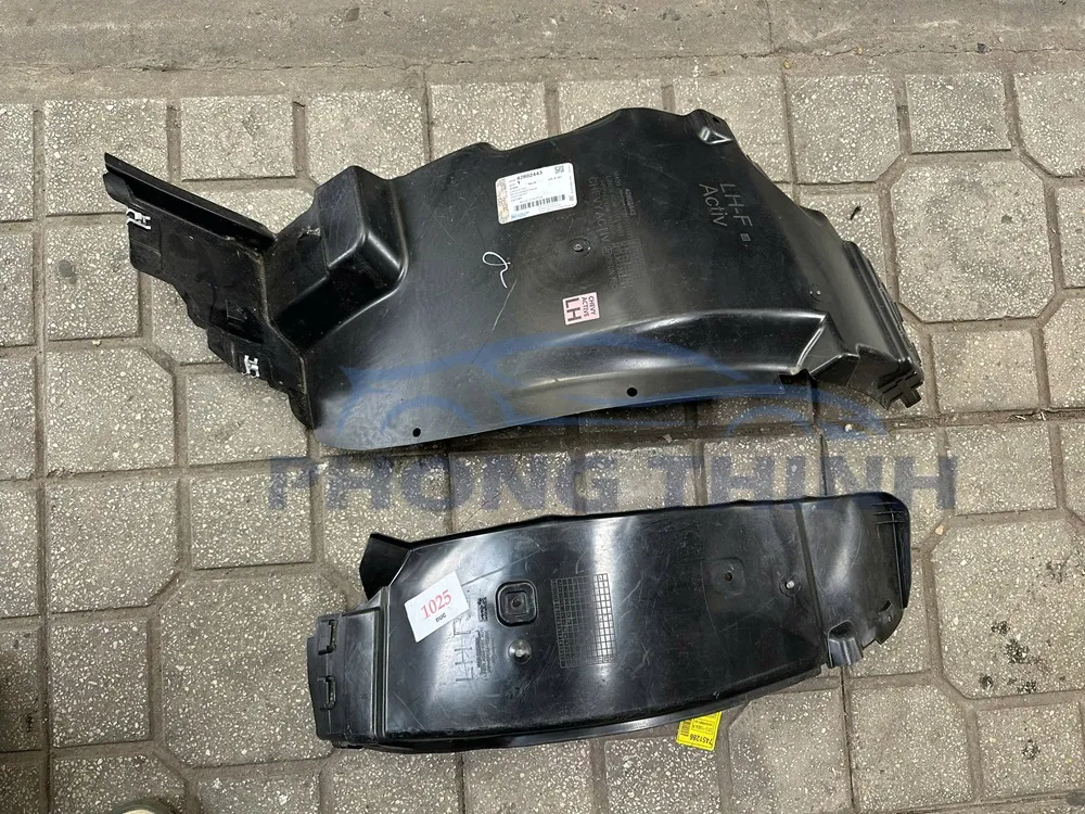Chắn bùn lòng vè trước lái LH Vinfast Fadil chính hãng - 42802443