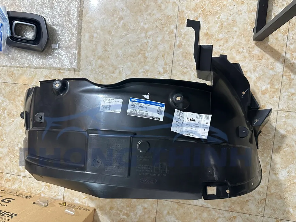 Hình ảnh sản phẩm Chắn bùn lòng vè trước phụ RH Ford Ranger & Everest 2016-2021 chính hãng - EB3Z16103B